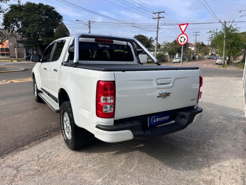 S10 2.4 LT 4X2 CD 8V FLEX 4P MANUAL - 2014 - VENâNCIO AIRES