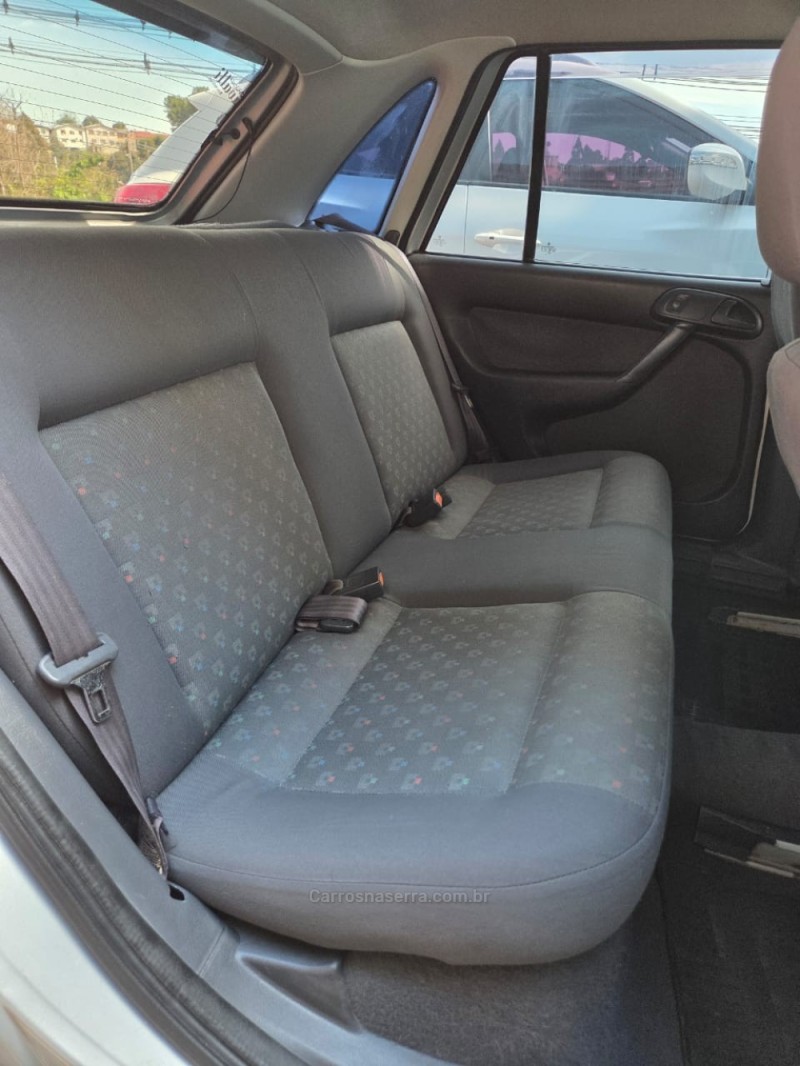 GOL 1.6 MI POWER 8V FLEX 4P MANUAL G.III - 2005 - CAXIAS DO SUL