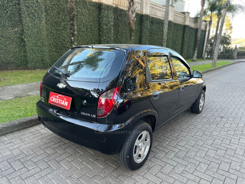 CELTA 1.0 MPFI LIFE 8V FLEX 4P MANUAL - 2013 - CAXIAS DO SUL