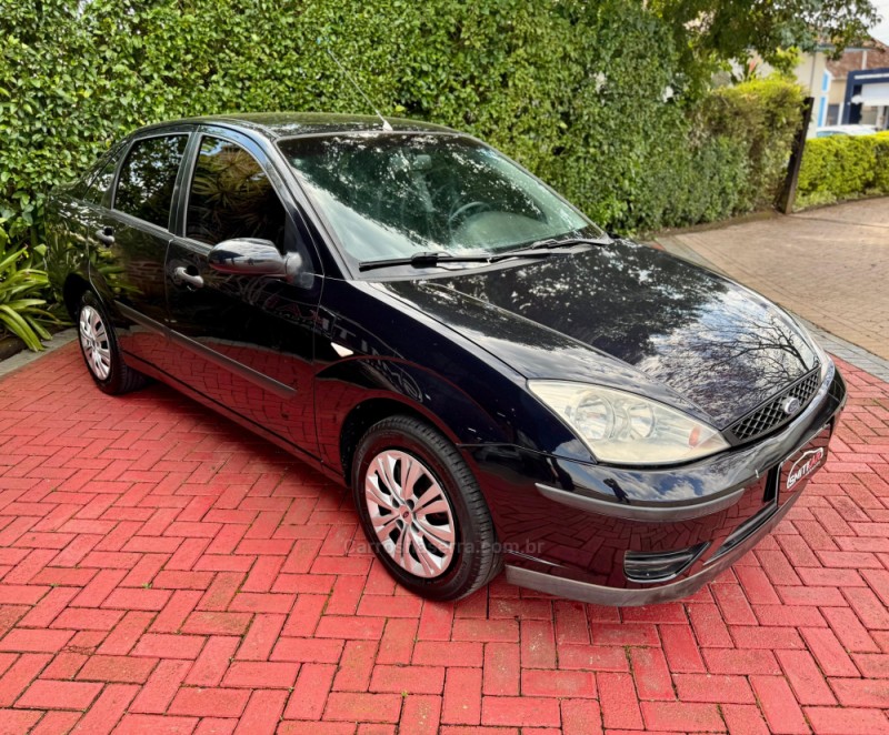 FOCUS 1.6 GLX 8V FLEX 4P MANUAL - 2008 - ROLANTE