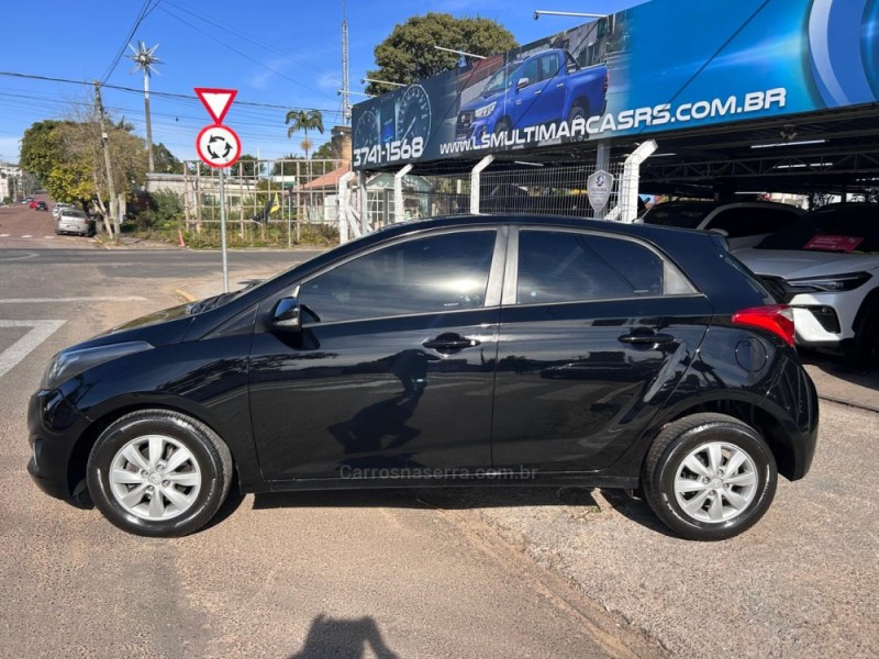 HB20 1.0 COMFORT 12V FLEX 4P MANUAL - 2015 - VENâNCIO AIRES