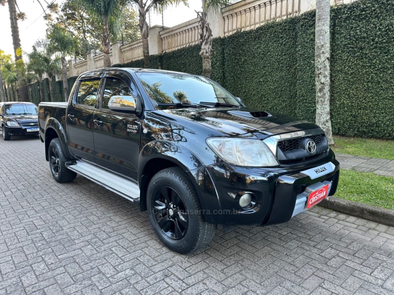 HILUX 3.0 SRV 4X4 CD 16V TURBO DIESEL 4P MANUAL - 2010 - CAXIAS DO SUL