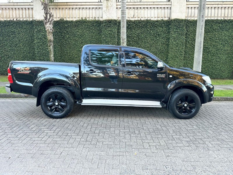 HILUX 3.0 SRV 4X4 CD 16V TURBO DIESEL 4P MANUAL - 2010 - CAXIAS DO SUL