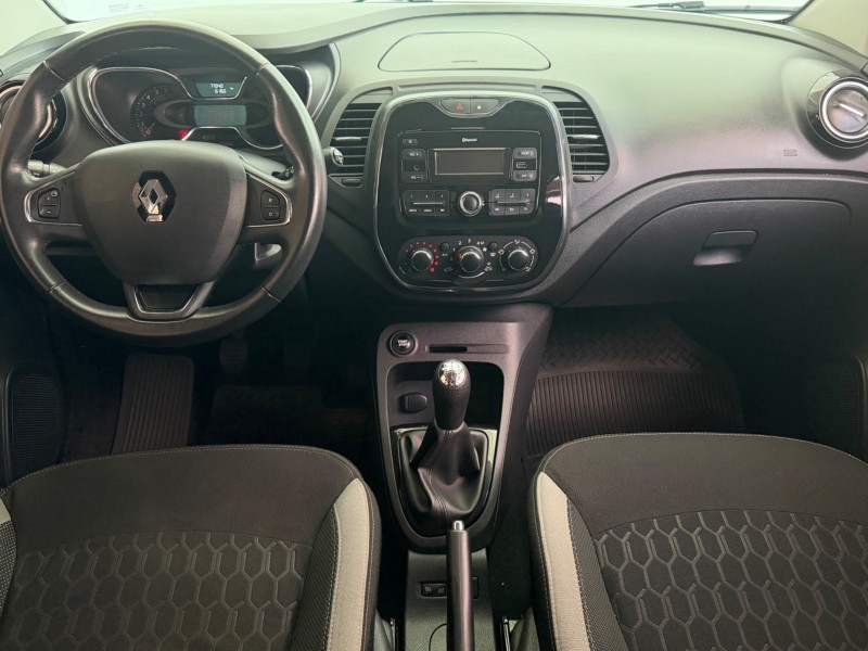 CAPTUR 1.6 16V SCE FLEX ZEN MANUAL - 2018 - CAXIAS DO SUL