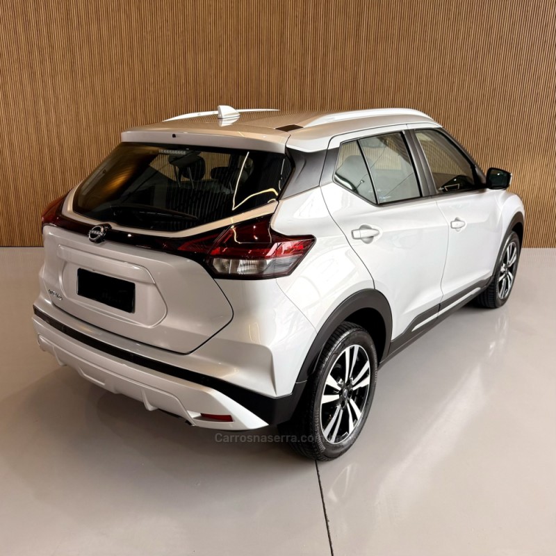KICKS 1.6 EXCLUSIVE 16V FLEX 4P AUTOMÁTICO - 2023 - BENTO GONçALVES