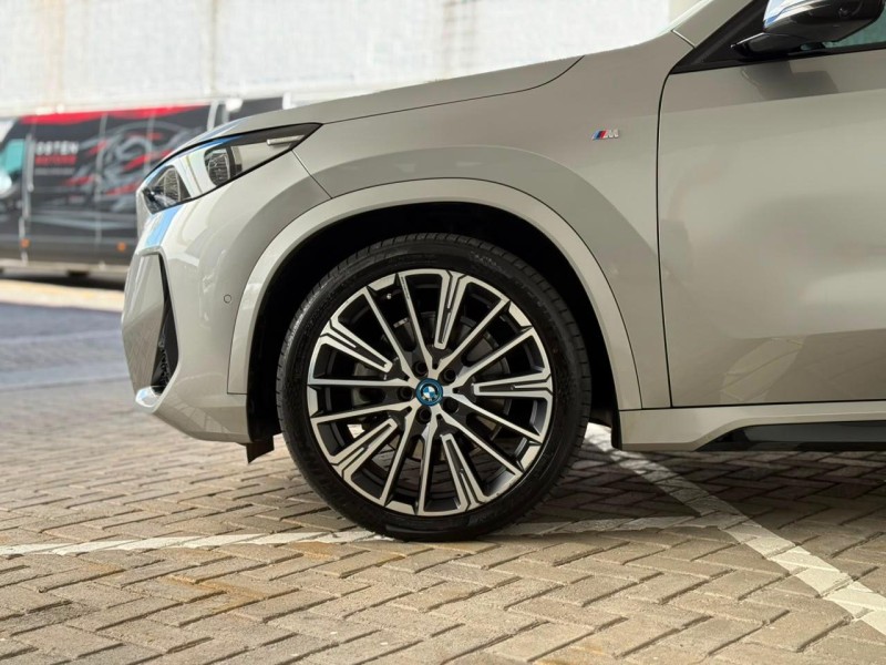 IX1 XDRIVE30 M SPORT ELÉTRICO 4P AUTOMÁTICO - 2024 - CAXIAS DO SUL