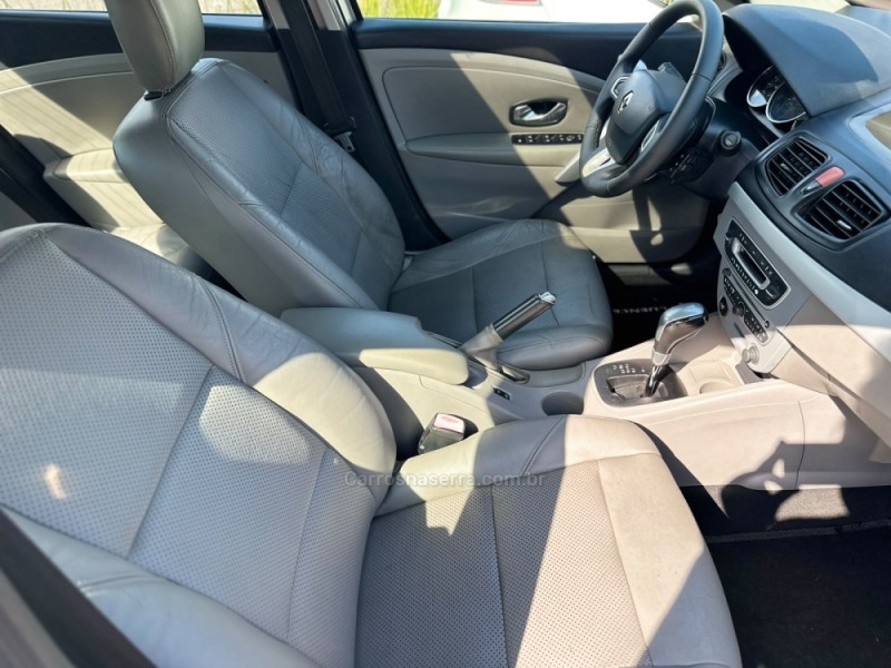 FLUENCE 2.0 PRIVILÉGE 16V FLEX 4P AUTOMÁTICO - 2011 - SAPIRANGA