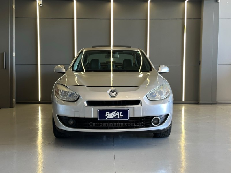 FLUENCE 2.0 PRIVILÉGE 16V FLEX 4P AUTOMÁTICO - 2011 - SAPIRANGA
