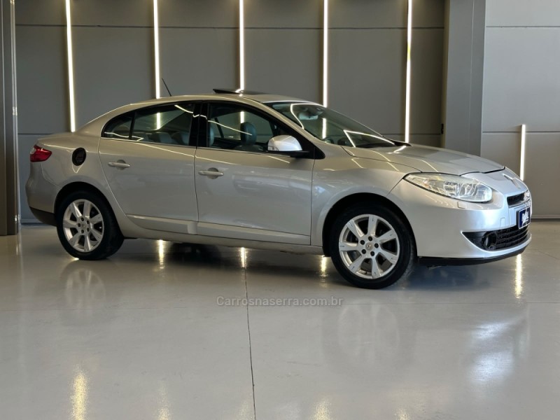 FLUENCE 2.0 PRIVILÉGE 16V FLEX 4P AUTOMÁTICO - 2011 - SAPIRANGA