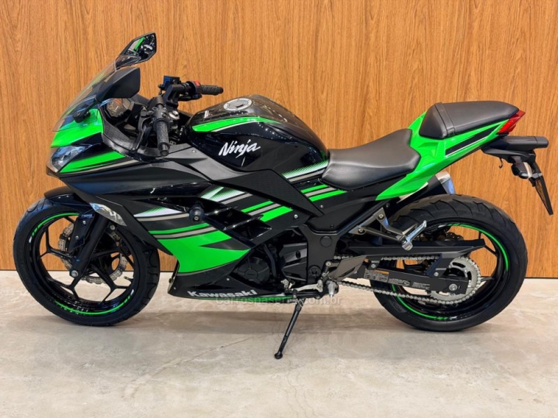 NINJA 300 ABS LIMITED EDITION - 2017 - NOVO HAMBURGO