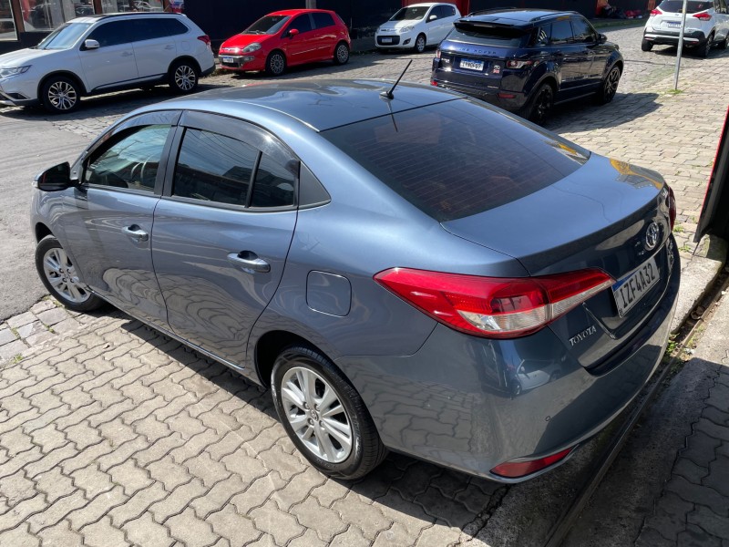 YARIS 1.3 XL LIVE 16V FLEX 4P AUTOMÁTICO - 2019 - CAXIAS DO SUL