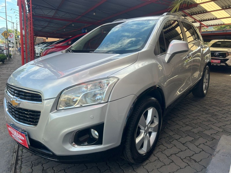 TRACKER 1.8 MPFI LT 4X2 16V FLEX 4P AUTOMÁTICO - 2014 - TRêS COROAS
