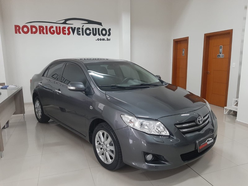 COROLLA 2.0 ALTIS 16V FLEX 4P AUTOMÁTICO - 2011 - CAXIAS DO SUL