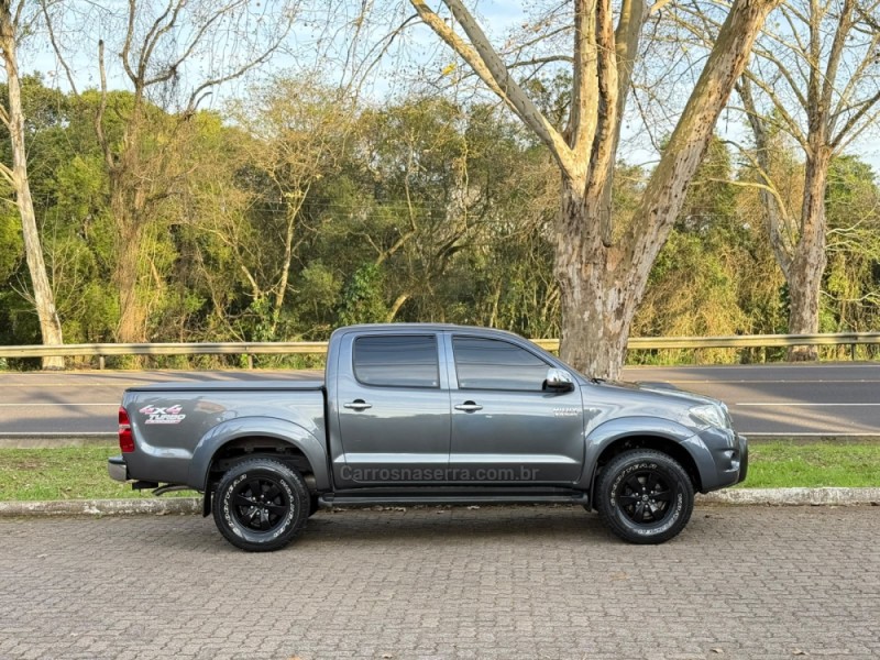 HILUX 3.0 SRV 4X4 CD 16V TURBO INTERCOOLER DIESEL 4P AUTOMÁTICO - 2010 - DOIS IRMãOS