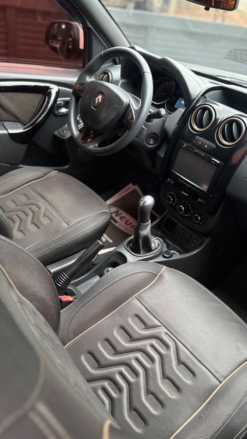 DUSTER 1.6 DYNAMIQUE 4X2 16V FLEX 4P MANUAL - 2016 - LAJEADO
