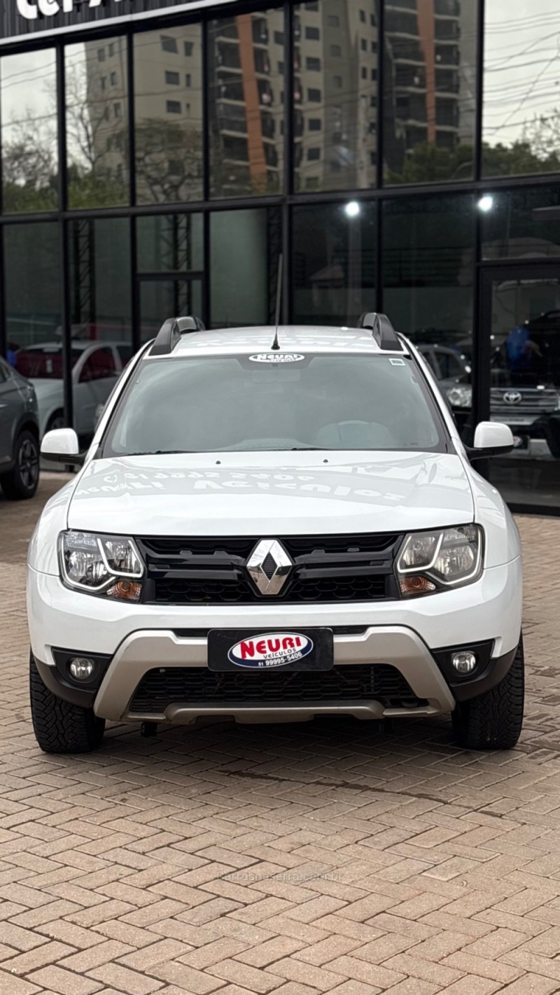 DUSTER 1.6 DYNAMIQUE 4X2 16V FLEX 4P MANUAL - 2016 - LAJEADO