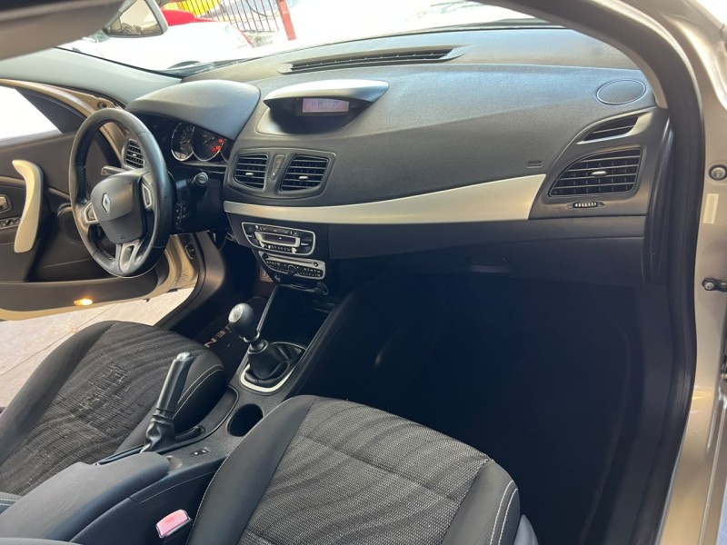 FLUENCE 2.0 DYNAMIQUE 16V FLEX 4P MANUAL - 2013 - CAXIAS DO SUL