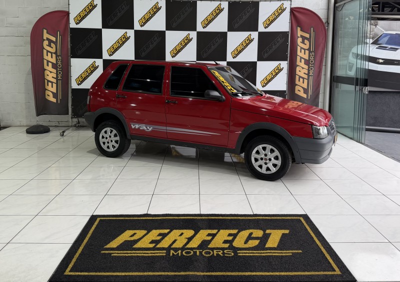 UNO 1.0 WAY 8V FLEX 4P MANUAL - 2011 - PORTãO