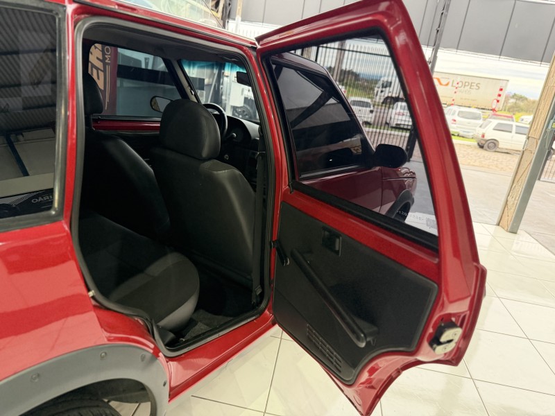 UNO 1.0 WAY 8V FLEX 4P MANUAL - 2011 - PORTãO