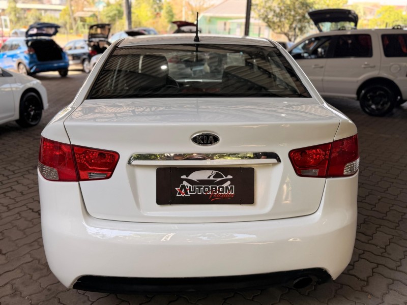 CERATO 1.6 SX2 16V GASOLINA 4P AUTOMÁTICO - 2011 - CAXIAS DO SUL