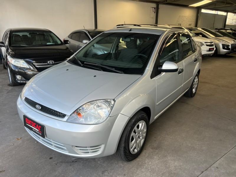 fiesta 1.6 mpi sedan 8v flex 4p manual 2005 caxias do sul