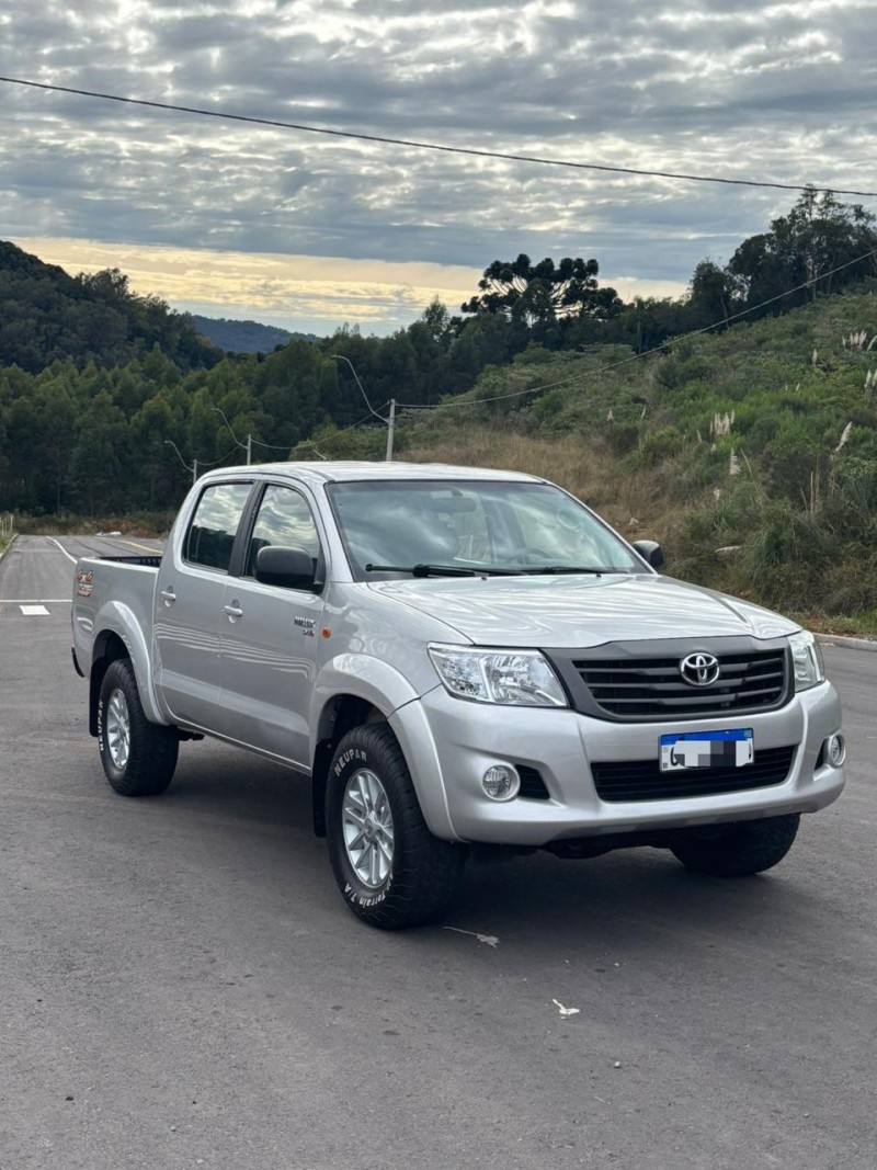 HILUX 2.5 4X4 CD 16V TURBO DIESEL 4P MANUAL - 2012 - BENTO GONçALVES