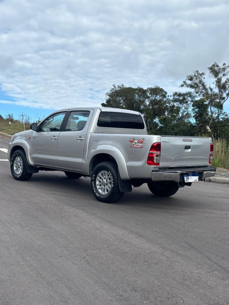 HILUX 2.5 4X4 CD 16V TURBO DIESEL 4P MANUAL - 2012 - BENTO GONçALVES