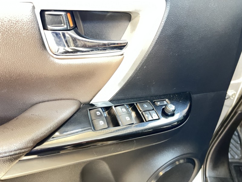 HILUX SW4 2.8 SRX 4X4 16V TURBO INTERCOOLER DIESEL 4P AUTOMÁTICO - 2019 - BENTO GONçALVES