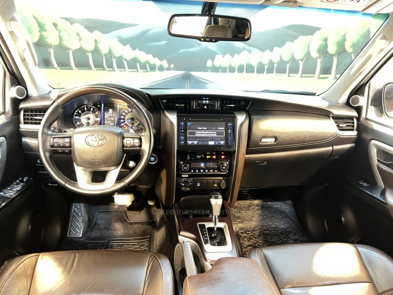 HILUX SW4 2.8 SRX 4X4 16V TURBO INTERCOOLER DIESEL 4P AUTOMÁTICO - 2019 - BENTO GONçALVES