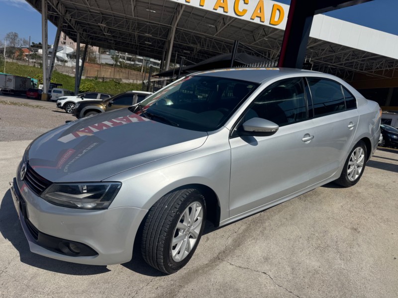 JETTA 2.0 COMFORTLINE FLEX 4P TIPTRONIC - 2012 - CAXIAS DO SUL