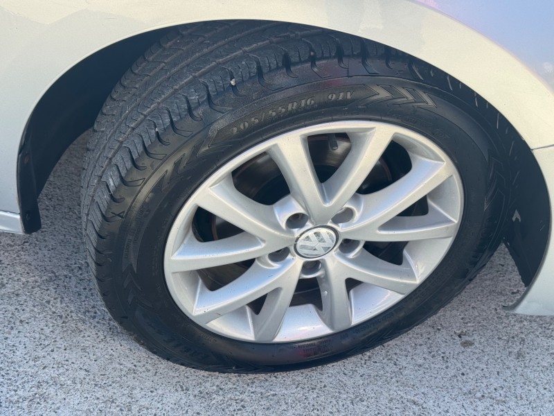 JETTA 2.0 COMFORTLINE FLEX 4P TIPTRONIC - 2012 - CAXIAS DO SUL