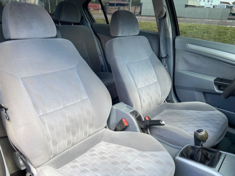 VECTRA 2.0 MPFI ELEGANCE 8V FLEX 4P MANUAL - 2009 - DOIS IRMãOS