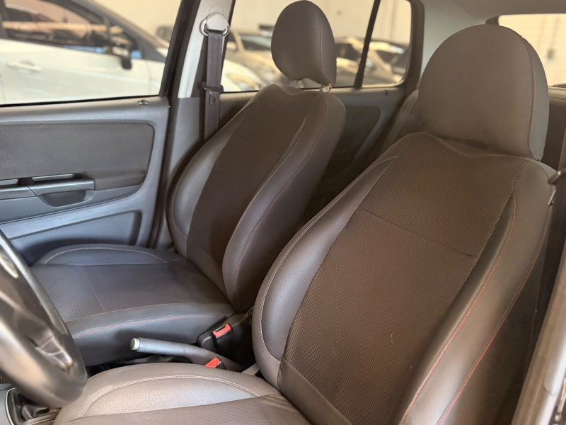 FOX 1.6 MI PRIME 8V FLEX 4P MANUAL - 2013 - CAXIAS DO SUL
