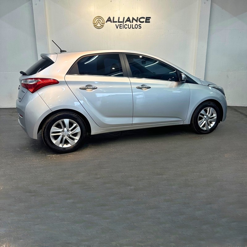 HB20 1.6 PREMIUM 16V FLEX 4P MANUAL - 2015 - CAXIAS DO SUL