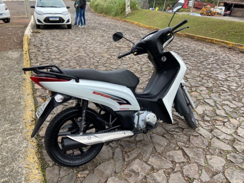 BIZ 125 + - 2015 - DOIS IRMãOS