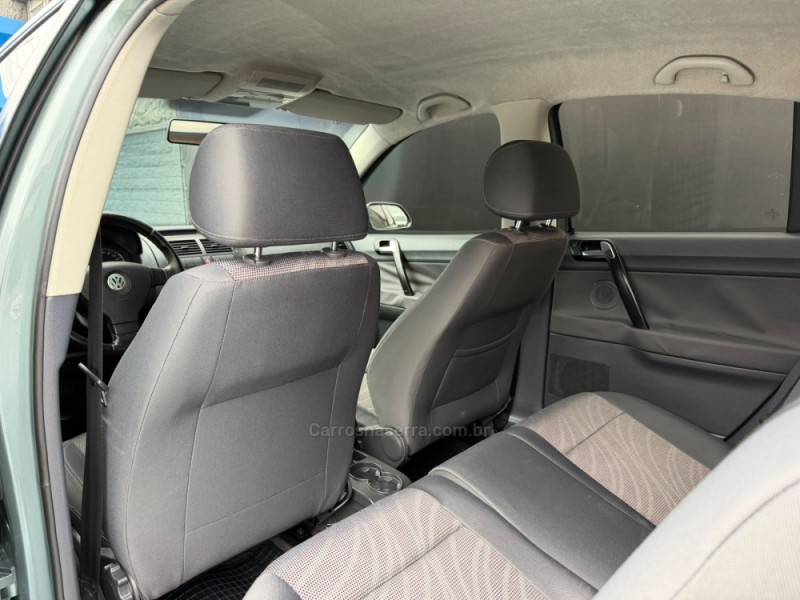 POLO SEDAN 1.6 MI COMFORTLINE 8V FLEX 4P MANUAL - 2011 - ESTâNCIA VELHA