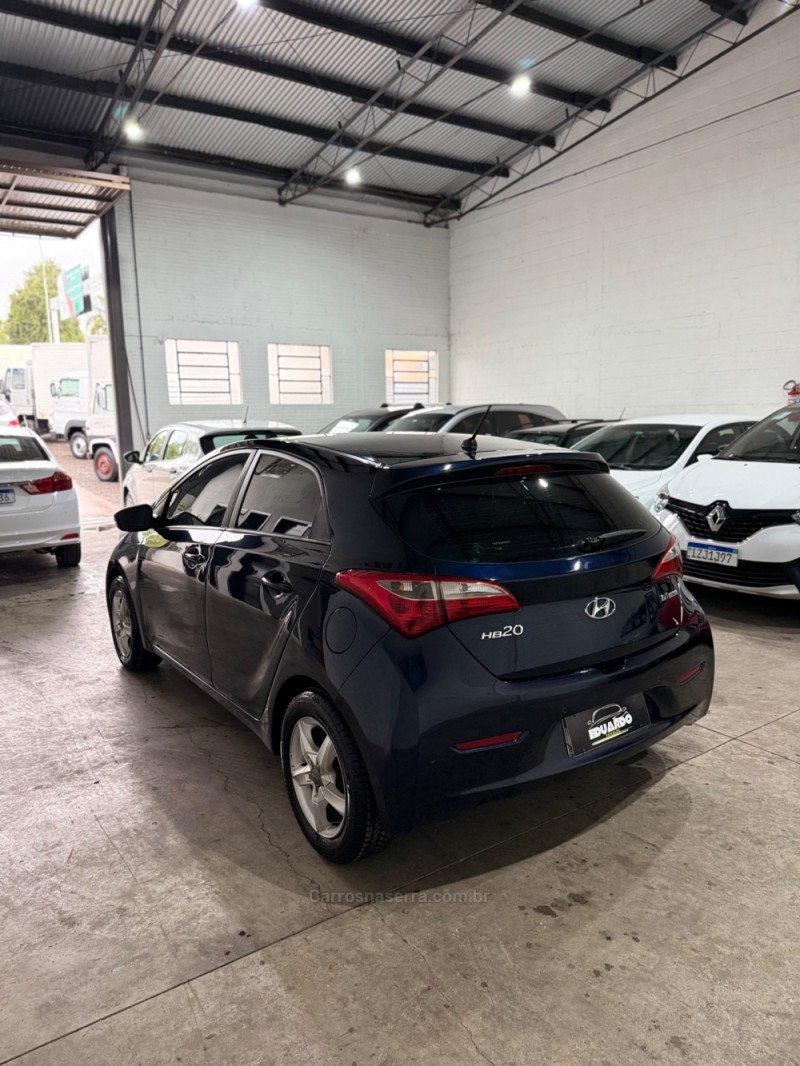 HB20 1.6 PREMIUM 16V FLEX 4P MANUAL - 2013 - ARROIO DO MEIO