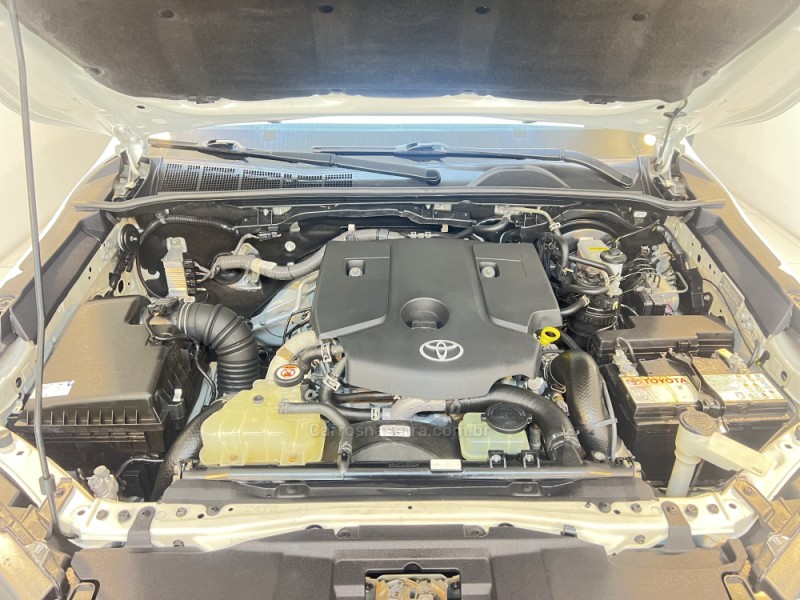 HILUX 2.8 STD 4X4 CD 16V DIESEL 4P MANUAL - 2024 - BENTO GONçALVES