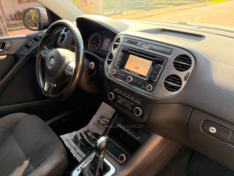 TIGUAN 2.0 TSI 16V TURBO GASOLINA 4P TIPTRONIC - 2012 - ESTâNCIA VELHA