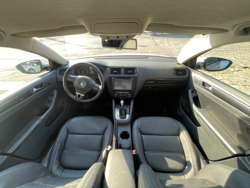 JETTA 2.0 COMFORTLINE FLEX 4P TIPTRONIC - 2012 - CAXIAS DO SUL