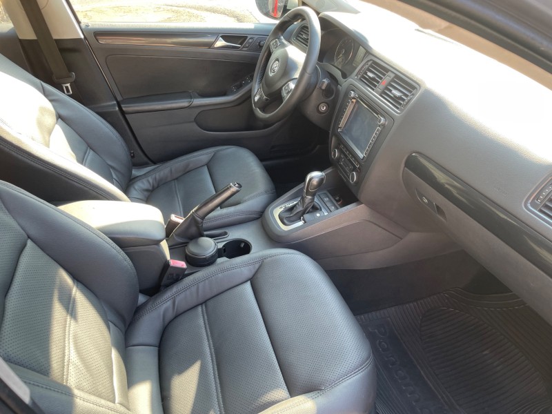 JETTA 2.0 COMFORTLINE FLEX 4P TIPTRONIC - 2012 - CAXIAS DO SUL