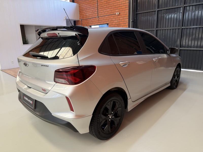 ONIX 1.0 LT 12V TURBO FLEX 4P MANUAL - 2021 - BENTO GONçALVES