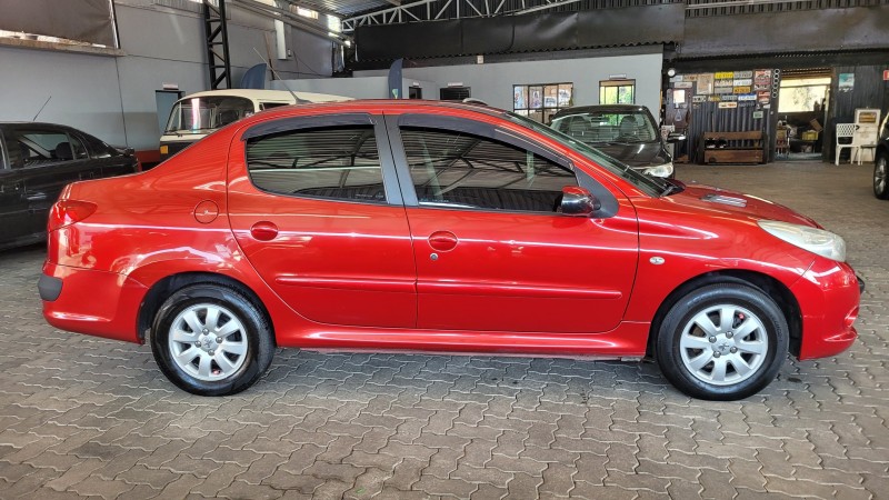 207 1.4 SEDAN XR PASSION 8V FLEX 4P MANUAL - 2010 - GARIBALDI