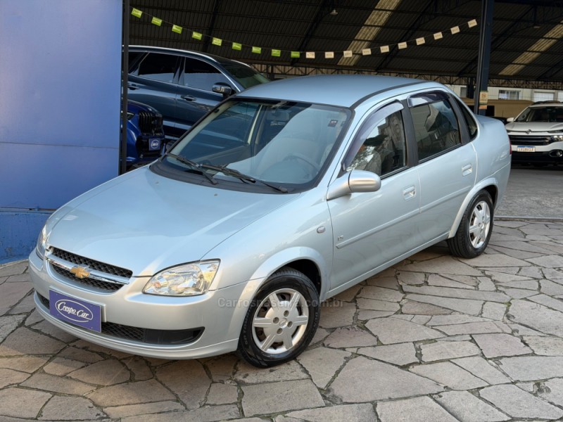 CLASSIC 1.0 MPFI LS 8V FLEX 4P MANUAL