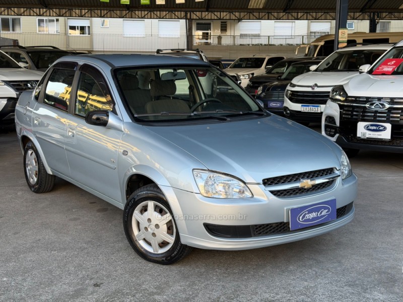 CLASSIC 1.0 MPFI LS 8V FLEX 4P MANUAL - 2011 - CAXIAS DO SUL