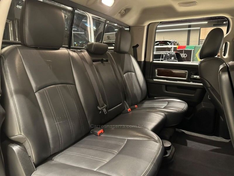 RAM 6.7 2500 LARAMIE 4X4 CD I6 TURBO DIESEL 4P AUTOMÁTICO - 2012 - CAXIAS DO SUL