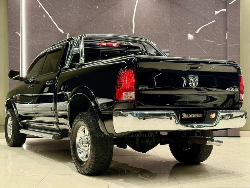 RAM 6.7 2500 LARAMIE 4X4 CD I6 TURBO DIESEL 4P AUTOMÁTICO - 2012 - CAXIAS DO SUL