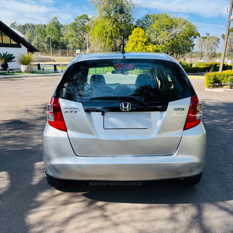 FIT 1.5 EXL 16V FLEX 4P MANUAL - 2009 - NOVA PRATA