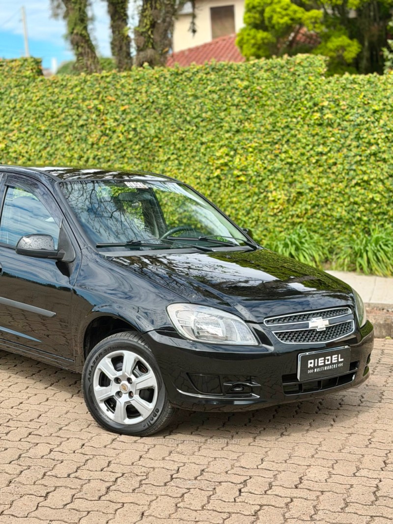 CELTA 1.0 MPFI SPIRIT 8V FLEX 4P MANUAL - 2015 - VENâNCIO AIRES