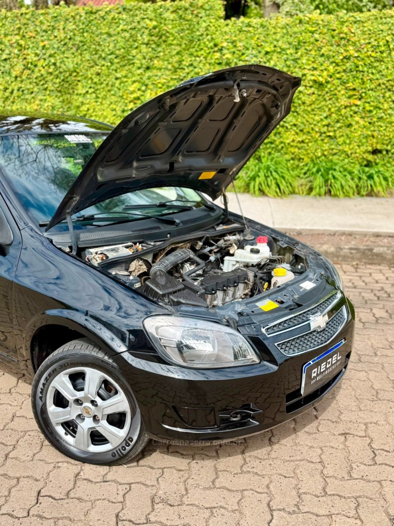 CELTA 1.0 MPFI SPIRIT 8V FLEX 4P MANUAL - 2015 - VENâNCIO AIRES